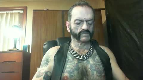 leathergreaser online show from 12.09.24