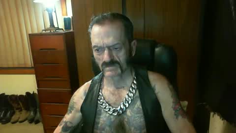 leathergreaser online show from 12.22.24
