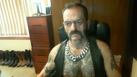 leathergreaser online show from 12.29.24