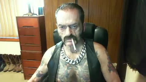 leathergreaser online show from 01.09.25