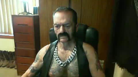 leathergreaser online show from 01.11.25