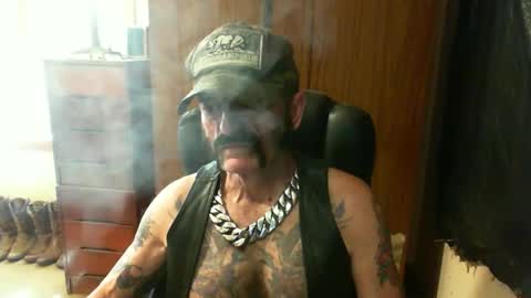 leathergreaser online show from 01.19.25
