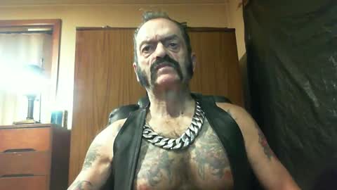 leathergreaser online show from 01.20.25