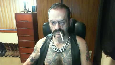 leathergreaser online show from 01.24.25