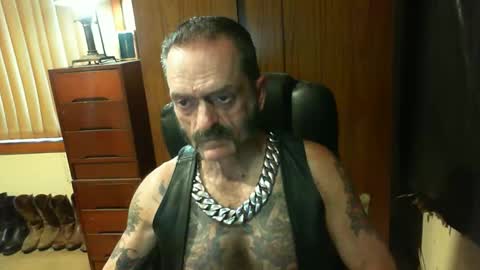 leathergreaser online show from 02.09.25