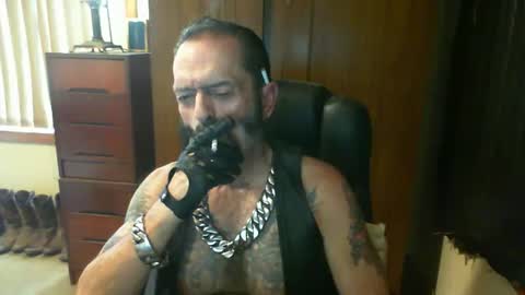 leathergreaser online show from 02.18.25