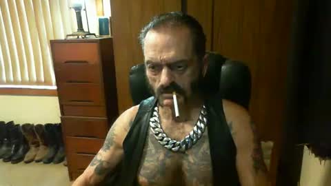 leathergreaser online show from 03.03.25