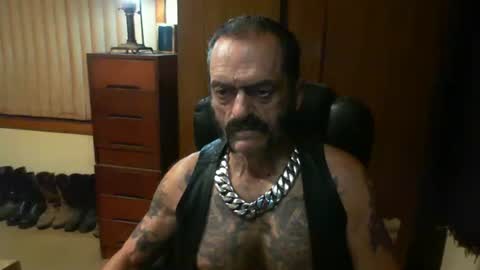 leathergreaser online show from 03.12.25