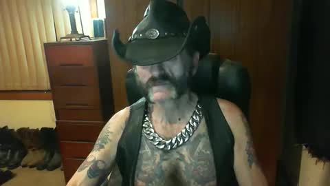 leathergreaser online show from 09.21.25