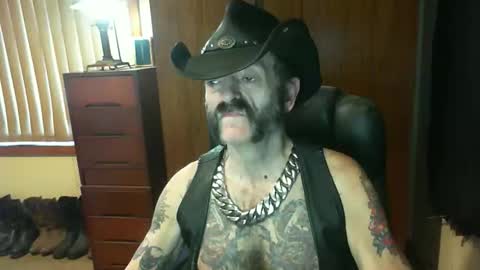leathergreaser online show from 09.27.25