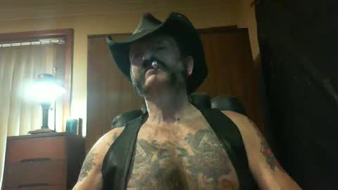 leathergreaser online show from 09.28.25