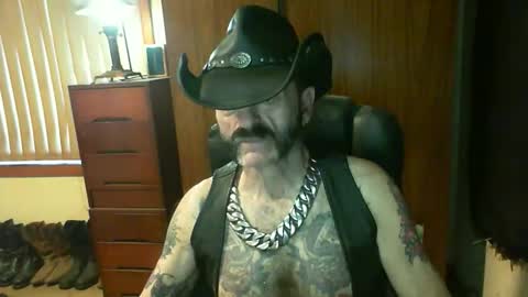 leathergreaser online show from 12.22.25