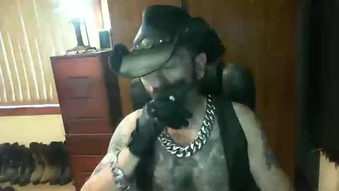 Snapshot of leathergreaser chatting on 02.16.26 leathergreaser online show from 02.16.26