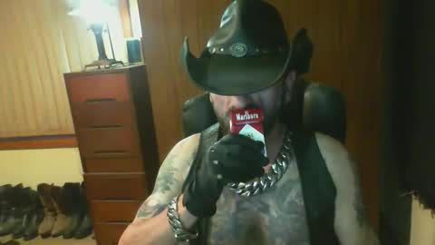 Snapshot of leathergreaser chatting on 02.28.26 leathergreaser online show from 02.28.26