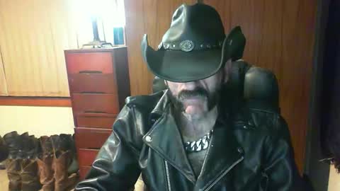 leathergreaser online show from 05.12.26