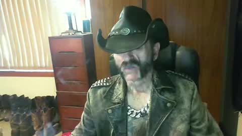 leathergreaser online show from 05.19.26