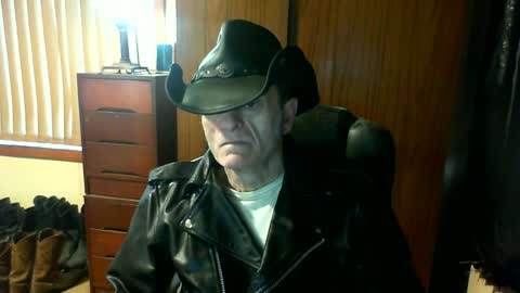 leathergreaser online show from 07.03.26