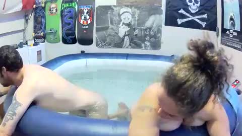 Snapshot of leatherluvefuck chatting on 10.06.25 kinky dirty fuck online show from 10.06.25