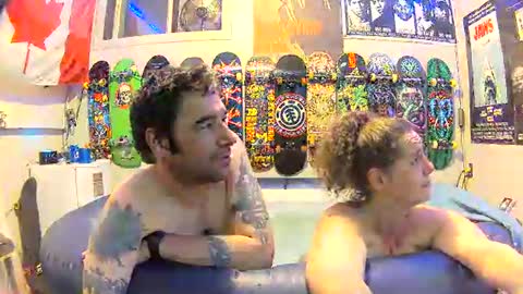 Snapshot of leatherluvefuck chatting on 11.12.25 kinky dirty fuck online show from 11.12.25