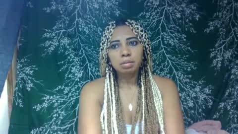 leatianaa online show from 07.04.26