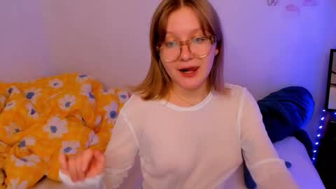 Ellie online show from 10.04.25