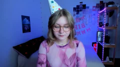 Ellie online show from 12.17.25