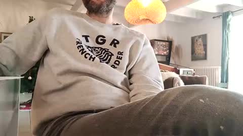 lebovski42002 online show from 12.11.24
