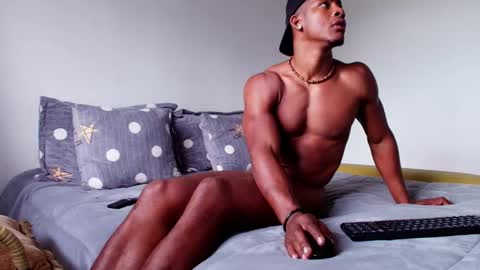 Snapshot of lebron_black_ chatting on 02.21.26 Lebron online show from 02.21.26