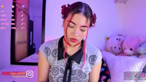 Snapshot of lee_ash chatting on 09.26.25 Ashley online show from 09.26.25