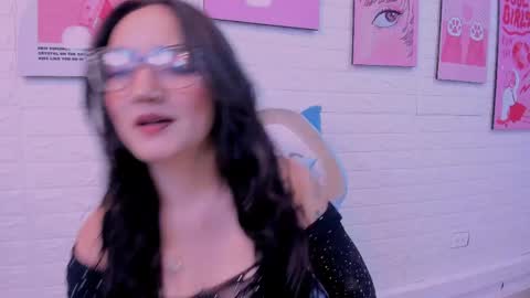 Leah Carter  online show from 05.14.26