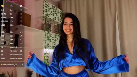 Snapshot of leeannepizzini chatting on 02.07.26 Jasmine online show from 02.07.26