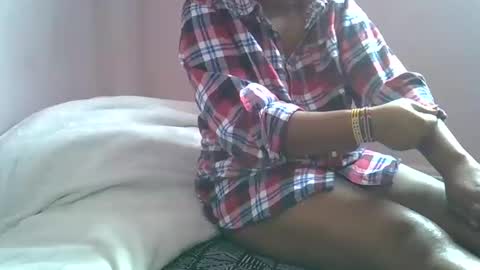 Snapshot of leekekee chatting on 10.29.25 leekekee online show from 10.29.25