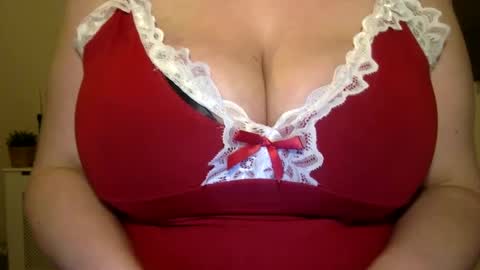 Leela Mae online show from 01.20.25