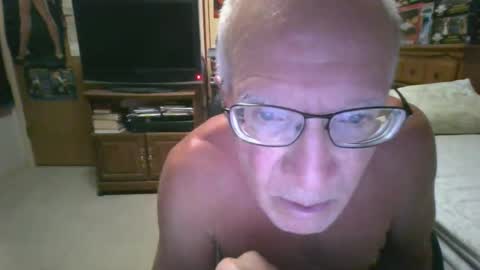 Snapshot of leezamm1132 chatting on 06.07.26 leezamm1132 online show from 06.07.26