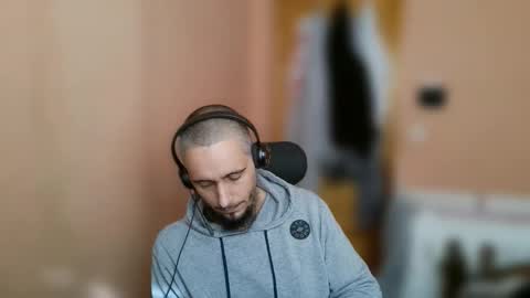 lefrenchiies online show from 01.11.26