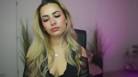 LegallyBlonde18 online show from 04.10.26