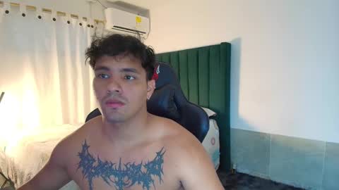  Lei  online show from 11.22.25