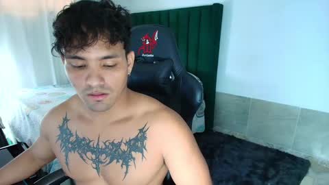  Lei  online show from 04.18.26