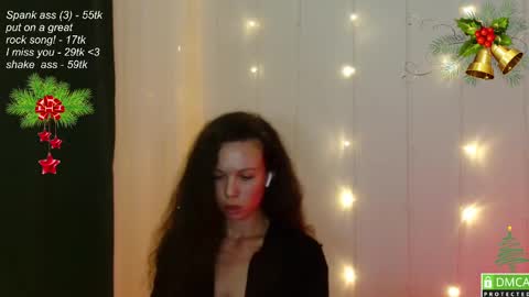 hey Im Leia and I love rock  online show from 12.14.24