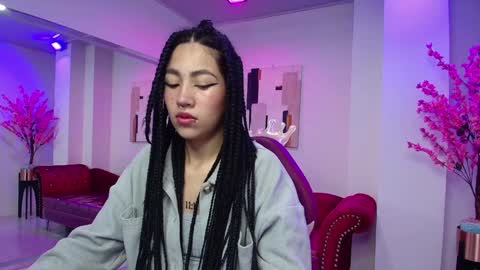 Leia.  online show from 01.16.25