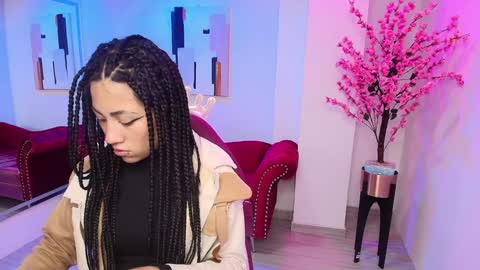 Leia.  online show from 01.17.25
