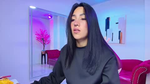 Leia.  online show from 01.28.25