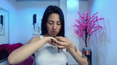 Leia.  online show from 01.31.25