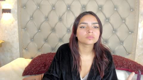 LEIGH ANGELS online show from 01.03.25