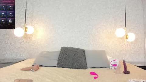 LEIGH ANGELS online show from 03.14.26