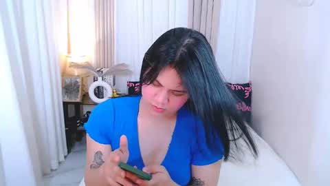 Snapshot of leighcortesi chatting on 11.05.25 Cailey online show from 11.05.25