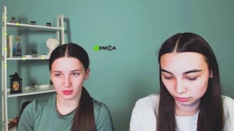 leila_viper_ online show from 12.16.25