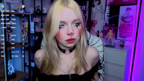 Leila online show from 10.07.25