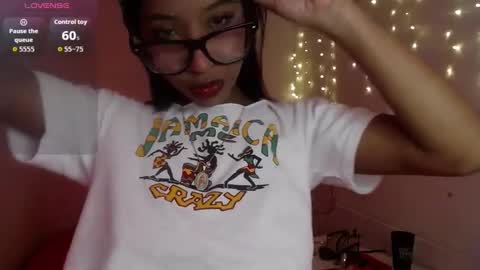 leilaebony_ online show from 09.17.25