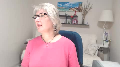 Leila Kinky online show from 10.10.25